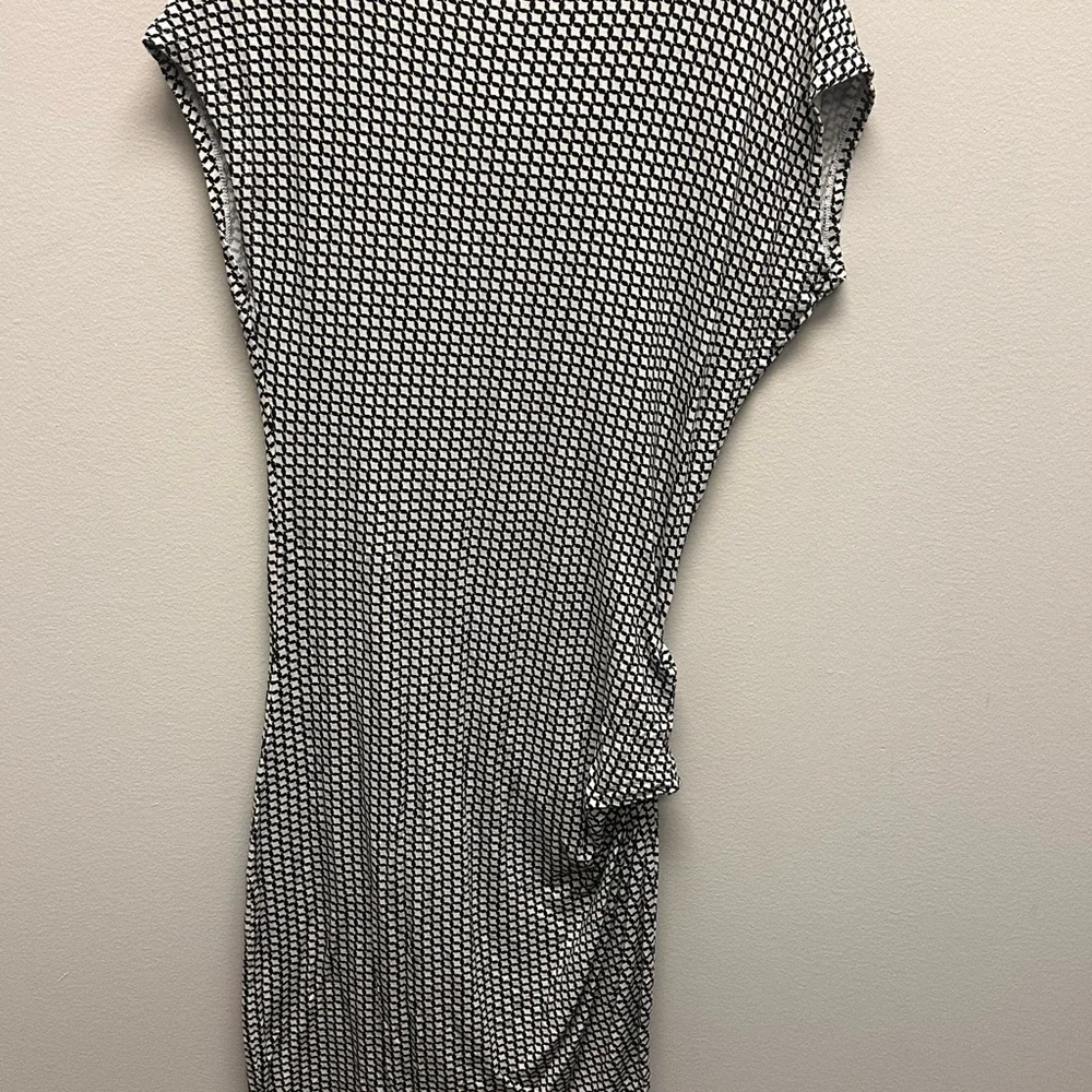 Cabi Geometric Dress Womens Size M Bodycon Full Length Summer Sleeveless - Picture 2 of 5